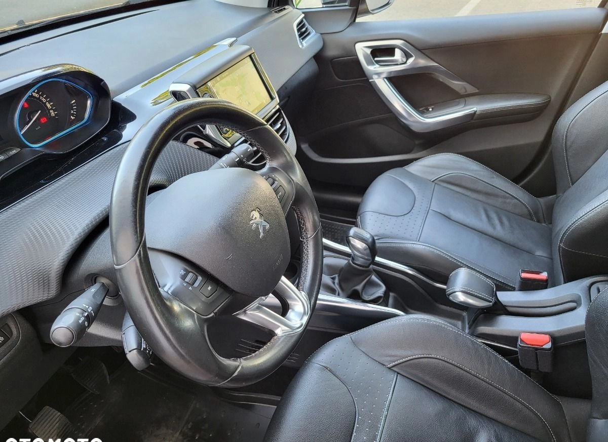 Peugeot 2008 cena 37900 przebieg: 117000, rok produkcji 2015 z Cieszyn małe 667